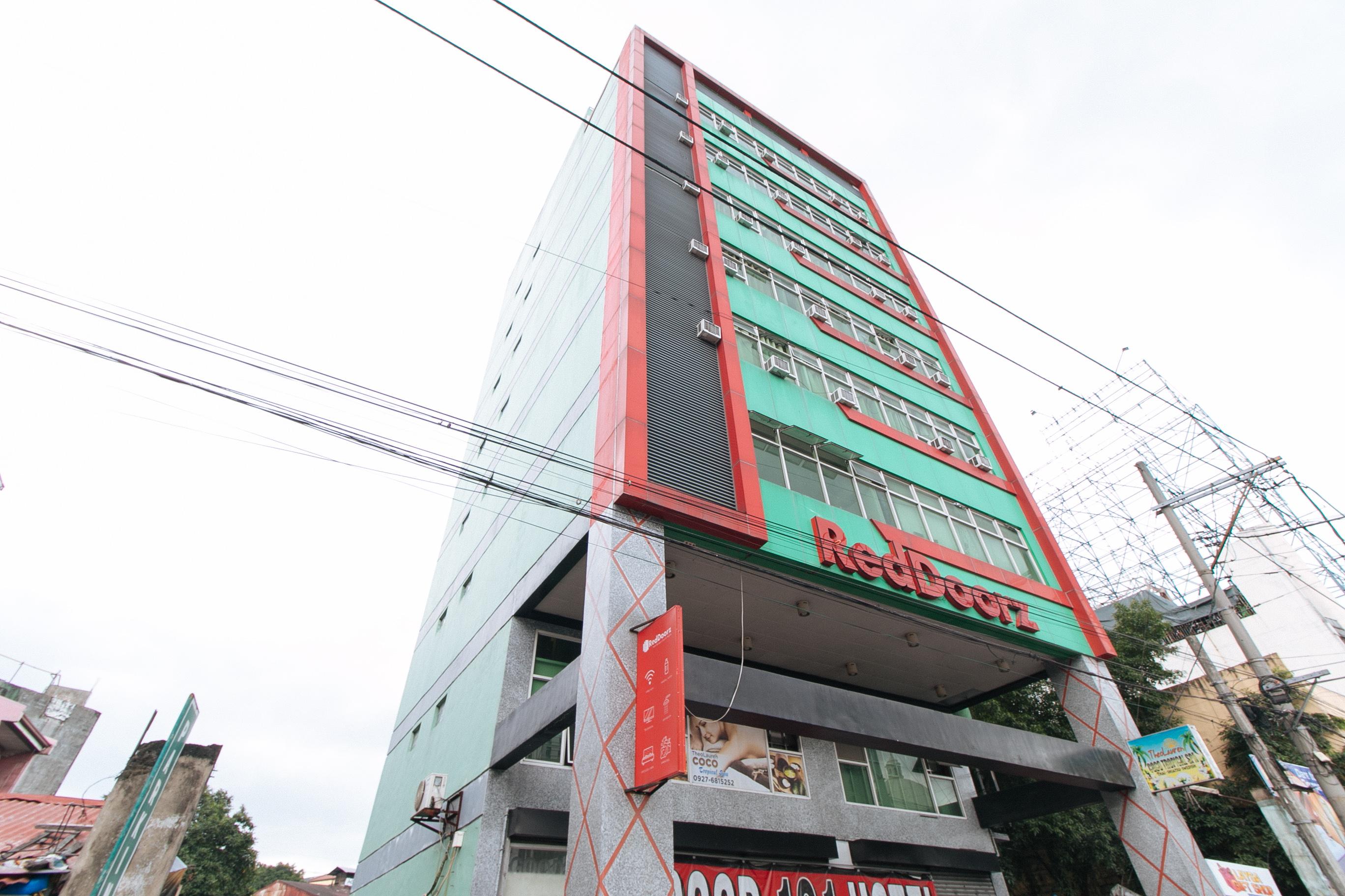 Reddoorz Near Quiapo Church مانيلا المظهر الخارجي الصورة